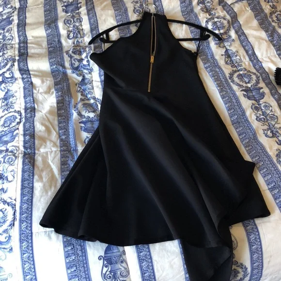 stella mccartney black mini dress Stella Mccartney Spring 2002 Mini Dress – Algo Bazaar